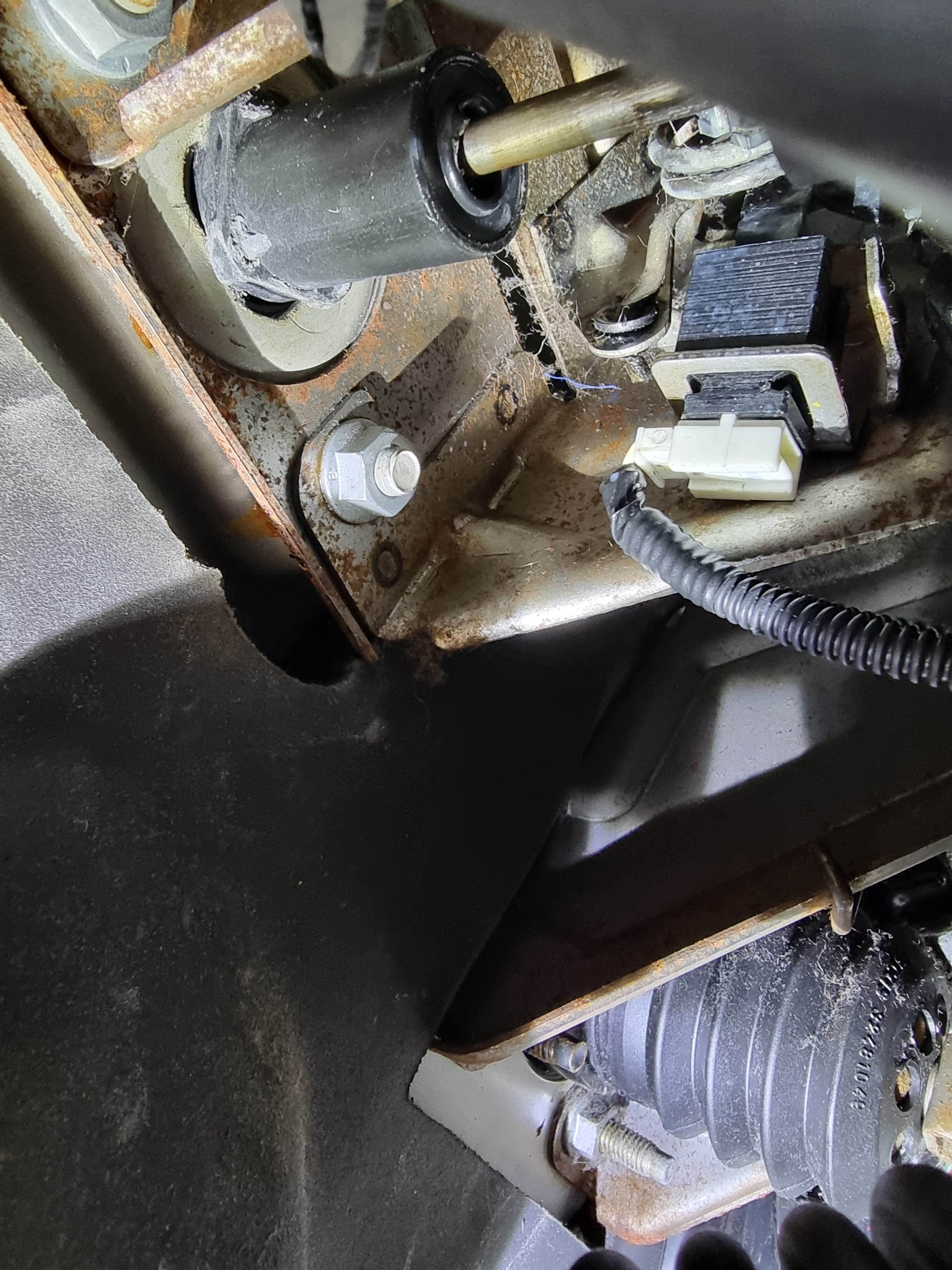 Clutch Switch Holder — image 1 of 2