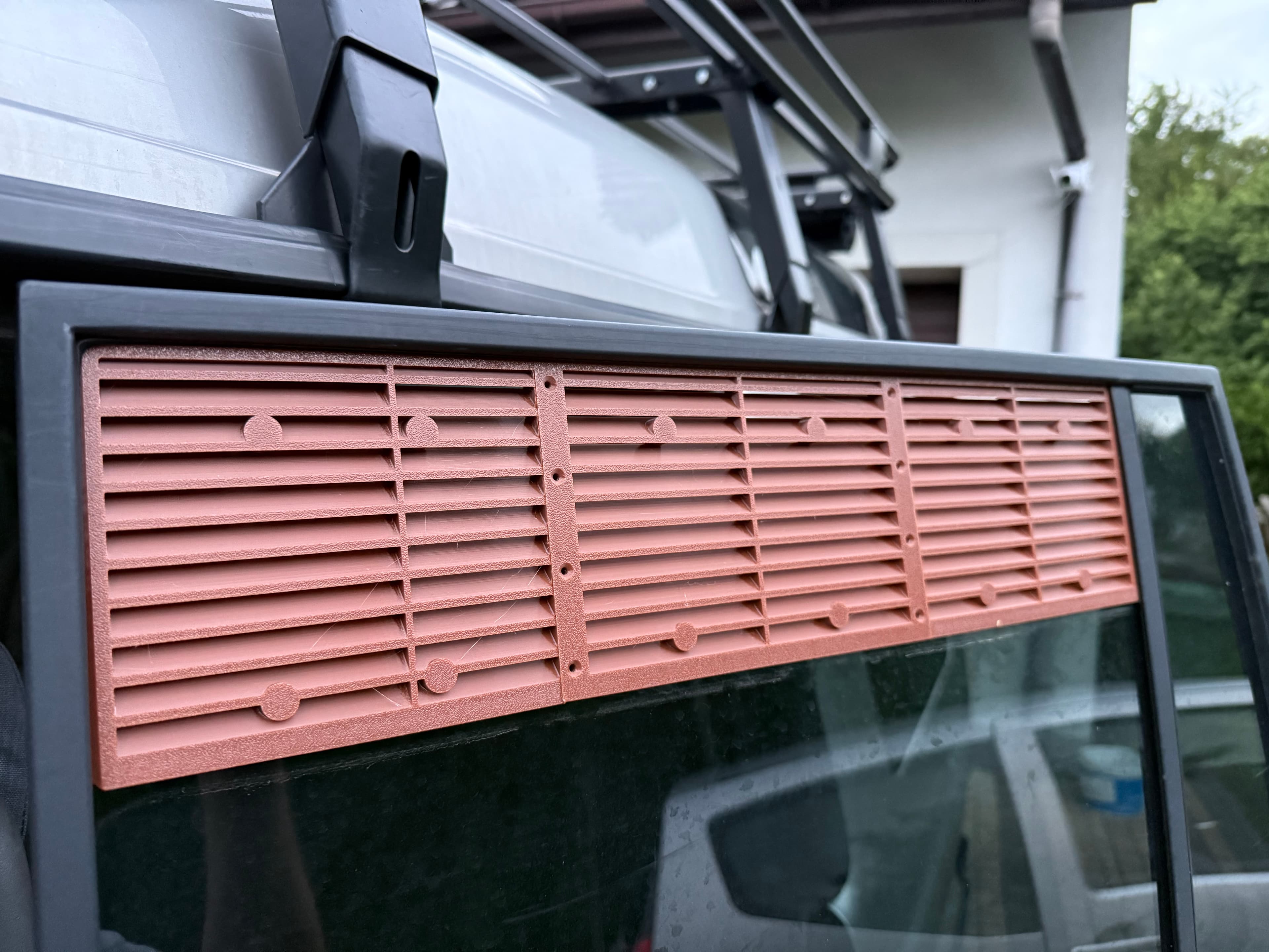 Rear Seat Air Vent Grille — image 1 of 2