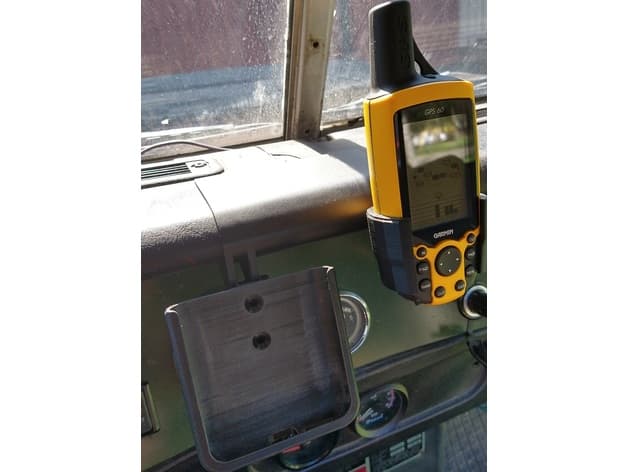 Universal Dashboard Device Mount