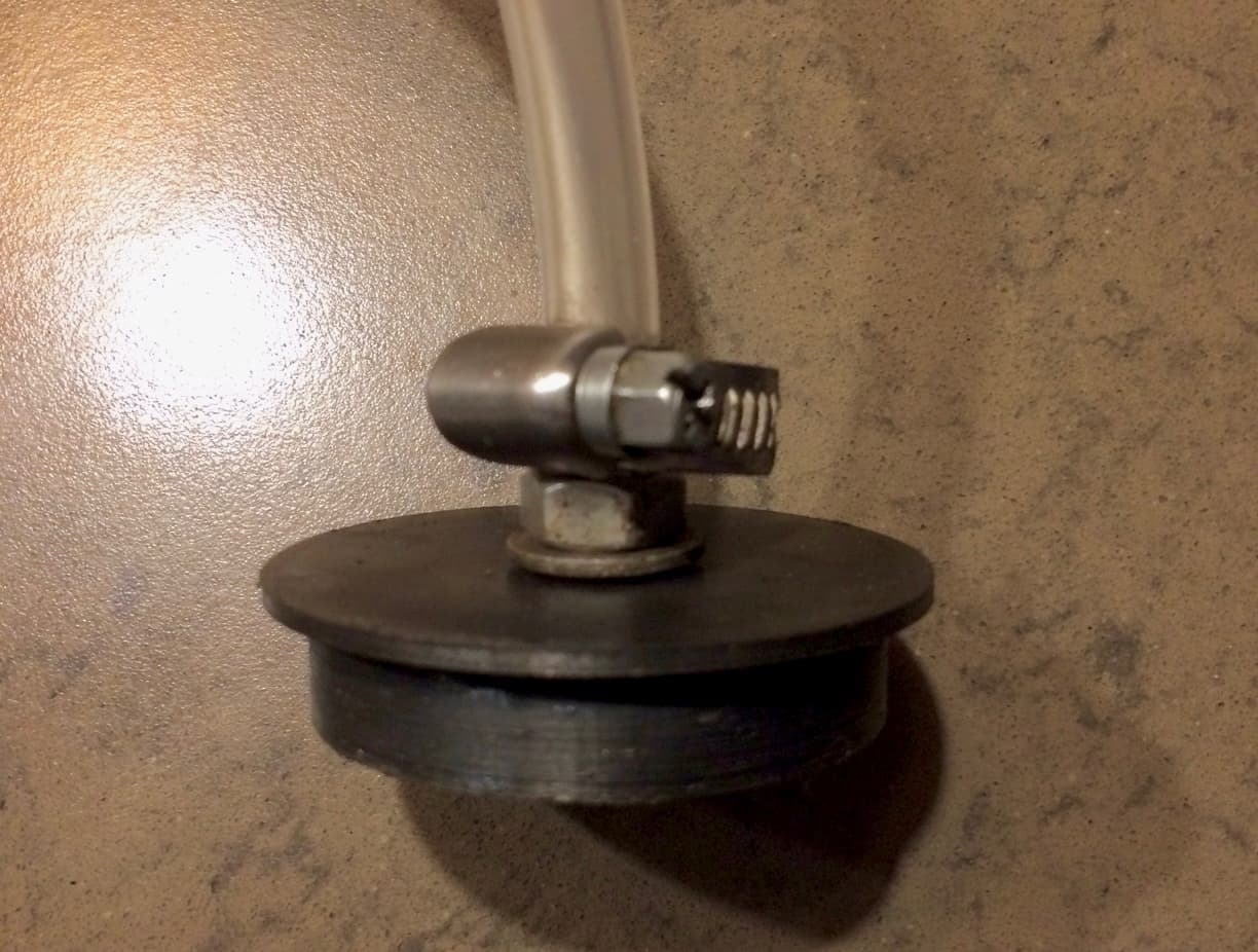 Brake-Reservoir Bleeding Cap