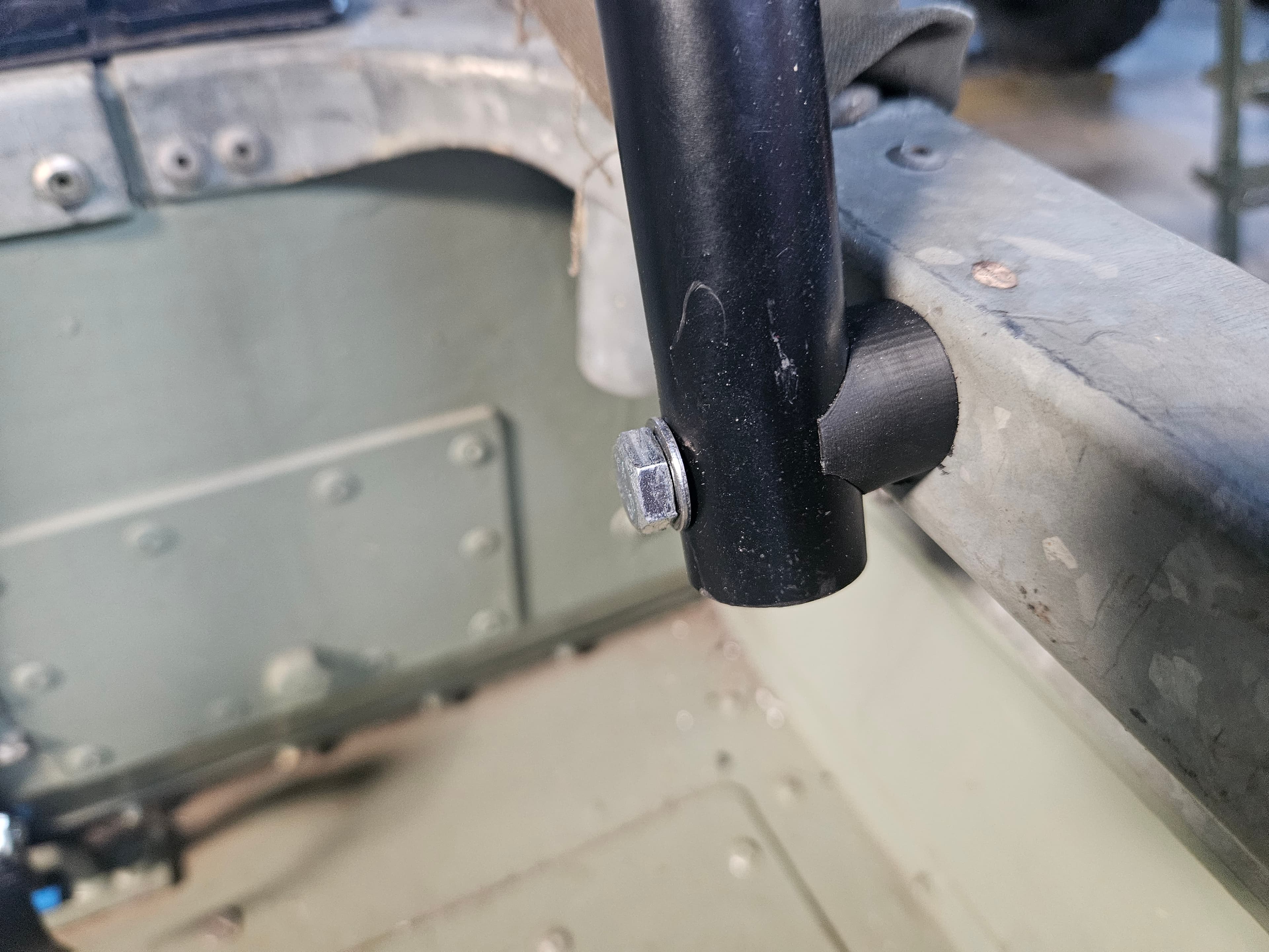 Softtop Seatbelt bar mounting — image 1 of 4